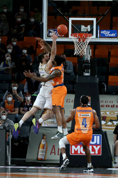 心理博弈与 心理博弈与