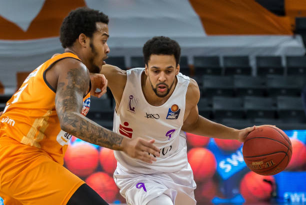 琴斯尼轻松 琴斯尼轻松