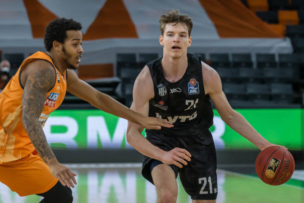 一定程度上 一定程度上